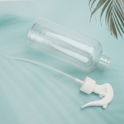 Durchsichtige Plastik-Lotionsflaschen mit weißer Kappe und UV-elektroplattiertem Kragen