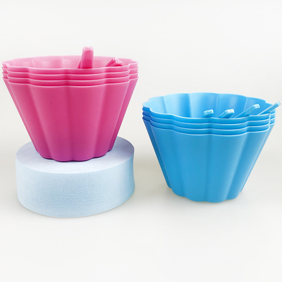 Moderne isolierte Plastik-Milchteeflaschen mit bequemem Griff