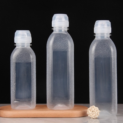 Praktische Plastik-Milch-Teeflaschen mit Griff