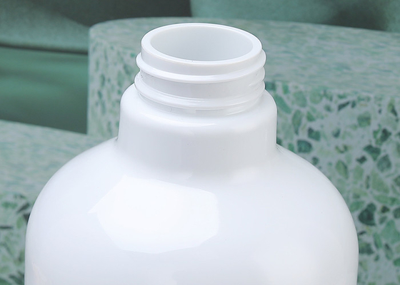Nachfüllbare 30mm Kosmetik-leere Lotions-Pumpflaschen ISO9001