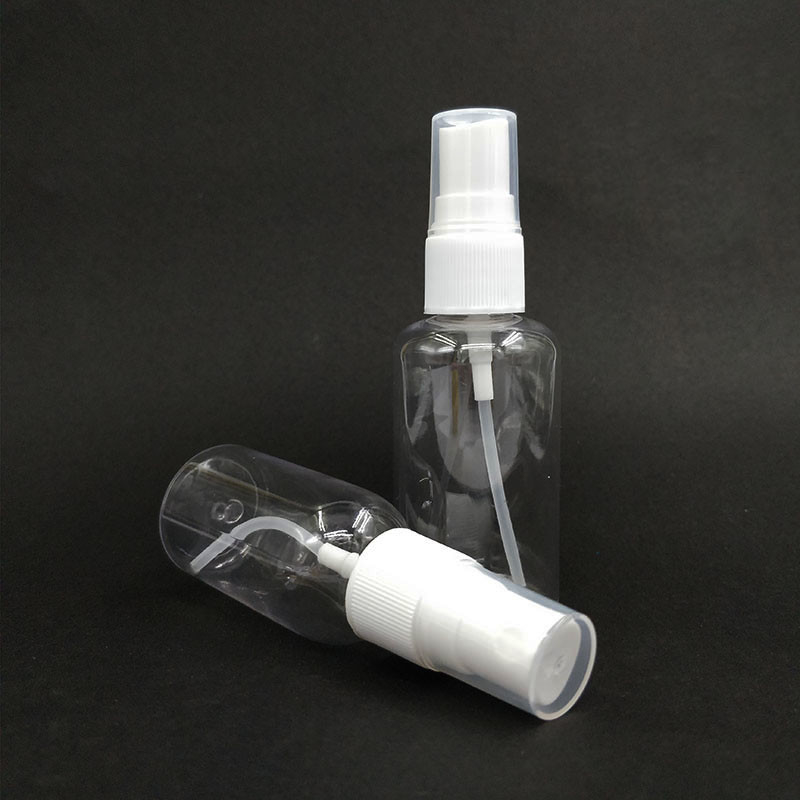 Klassische runde PET-Plastik-Sprühflaschen Glatte Oberfläche Verschiedene Kapazitäten für den täglichen Gebrauch