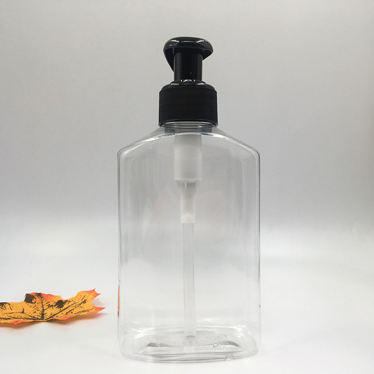 Mehrfachverwendbare Kunststoffflasche mit rosa PET-Pumpe zur Verteilung von Lotion-Gesichtsschaum und Shampoo